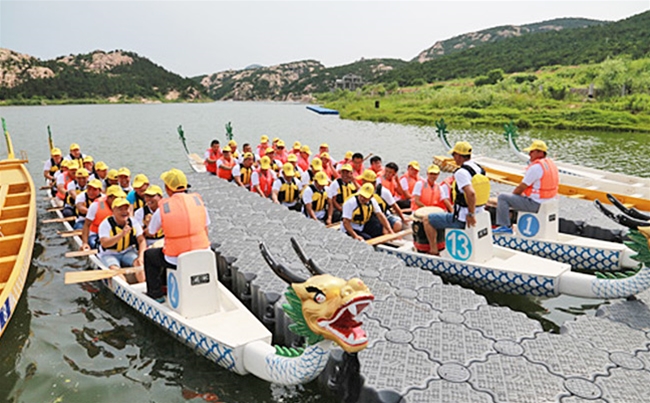 Dragon Boat Race at Songyue Lake